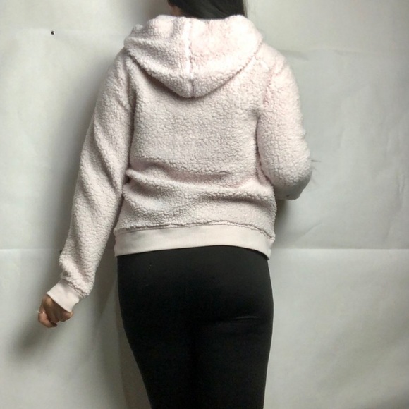Light Pink Teddy Hoodie ๐ - Picture 2 of 2